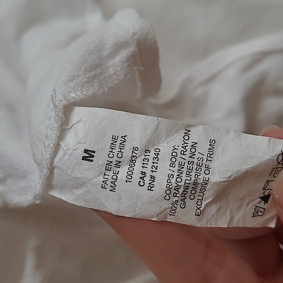 White Front-Tie Open Blouse - Picture 4 of 4